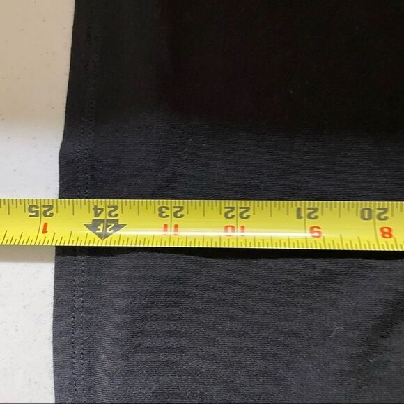 Papermoon Sleeveless Plunge black top - Picture 7 of 8